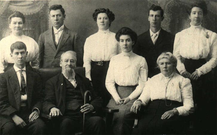 William Foster, Nancy Hubbard and Family Photo